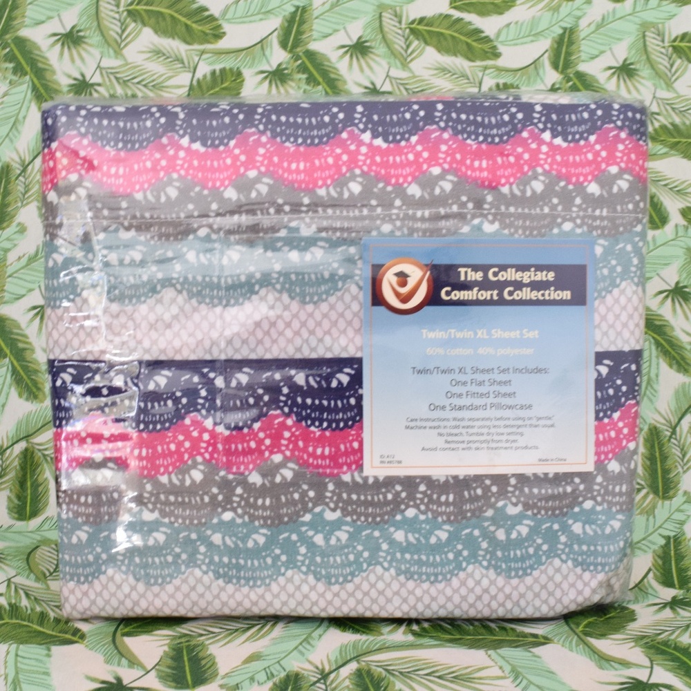 NEW Pink & Blue Lace Print Bedsheets Dorm Sheet Set | Twin XL